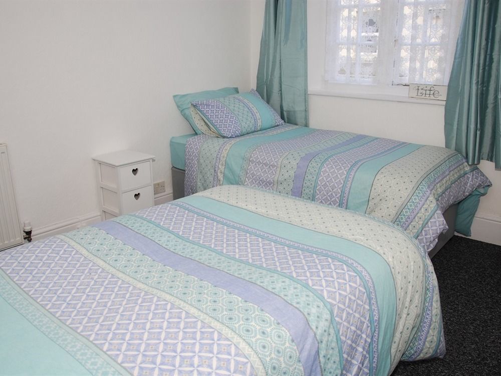 Kings Arms Hotel Holsworthy Extérieur photo