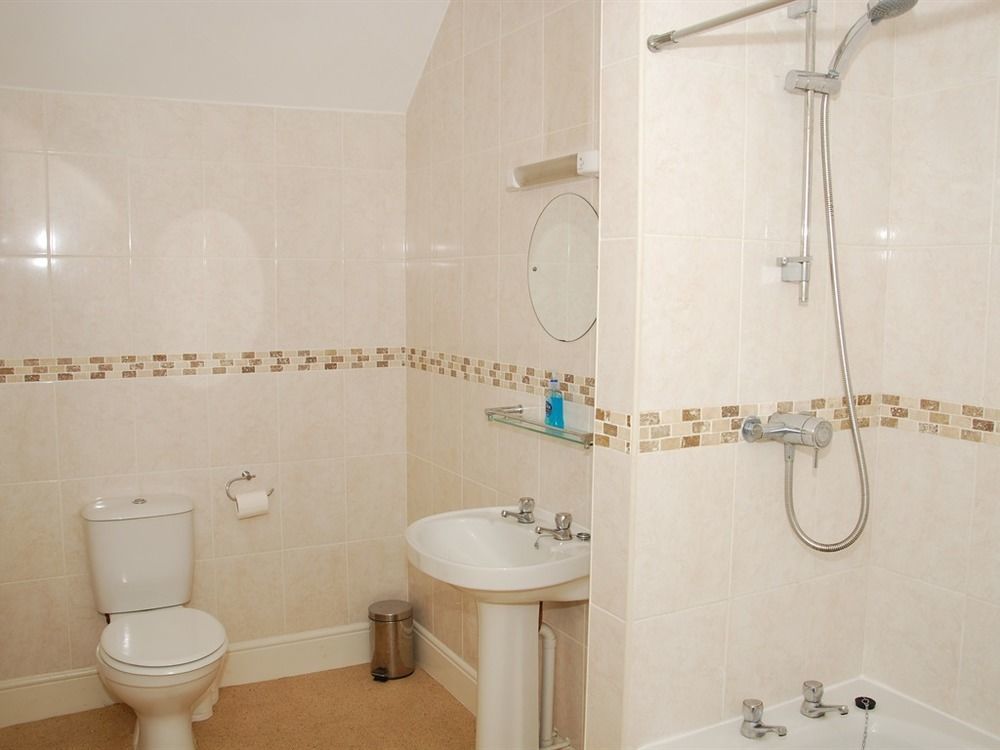 Kings Arms Hotel Holsworthy Extérieur photo