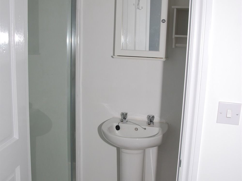 Kings Arms Hotel Holsworthy Extérieur photo